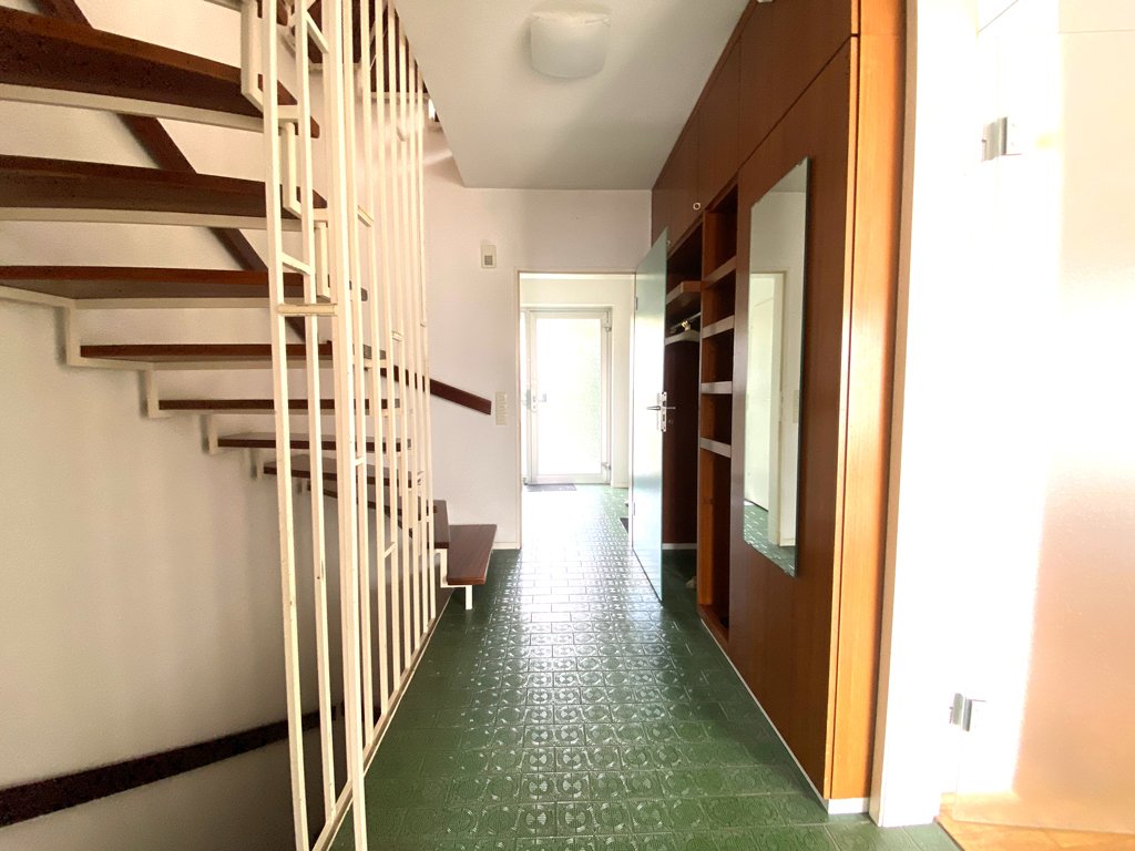 + SUPER LAGE + Attraktives Reihenmittelhaus am Wellritztal mit schönem Garten