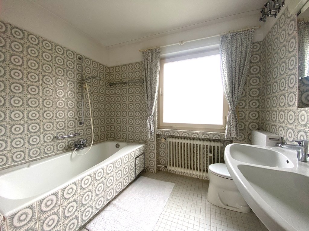 + SUPER LAGE + Attraktives Reihenmittelhaus am Wellritztal mit schönem Garten