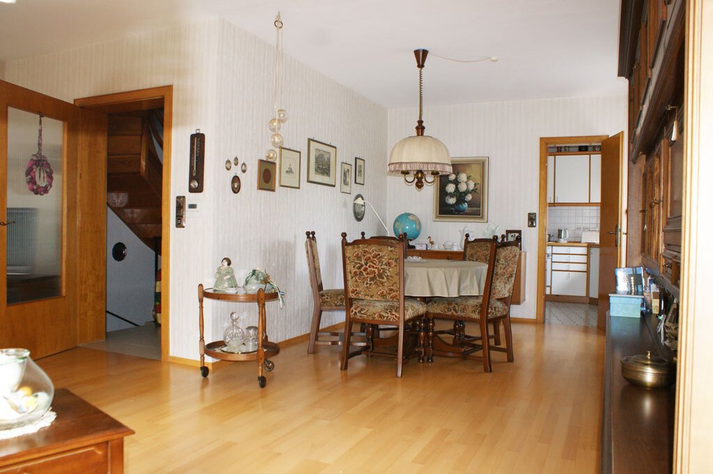 OPEN HOUSE 25. - 26.10. Tolles Reihenendhaus mit riesigem Garten direkt am Feld gelegen