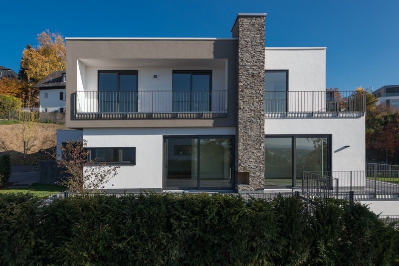 Repräsentatives modernes Einfamilienhaus in bester Lage mit fantastischem Blick über Wiesbaden