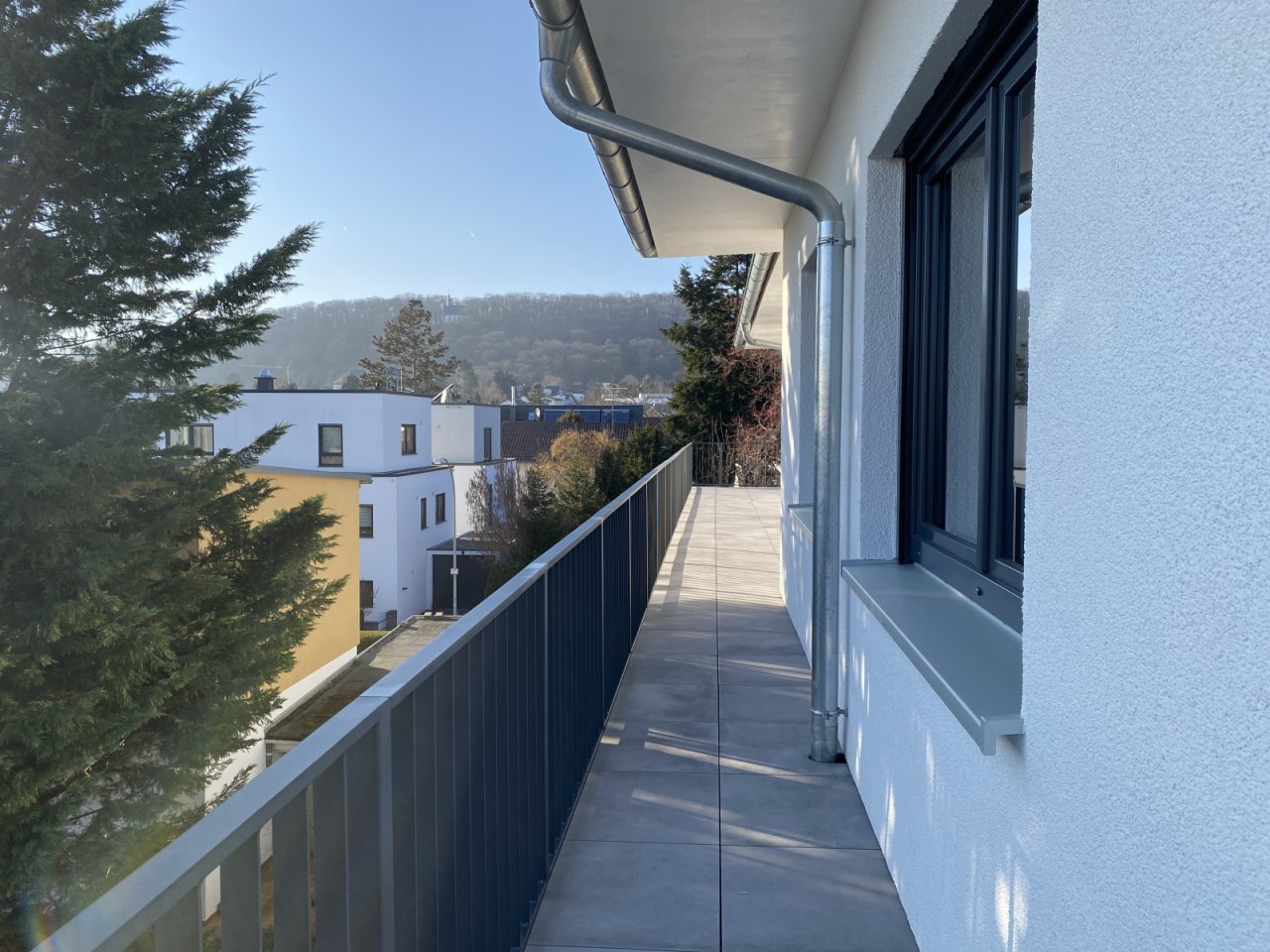 Umlaufende Dachterrasse Umlaufende Dachterrasse